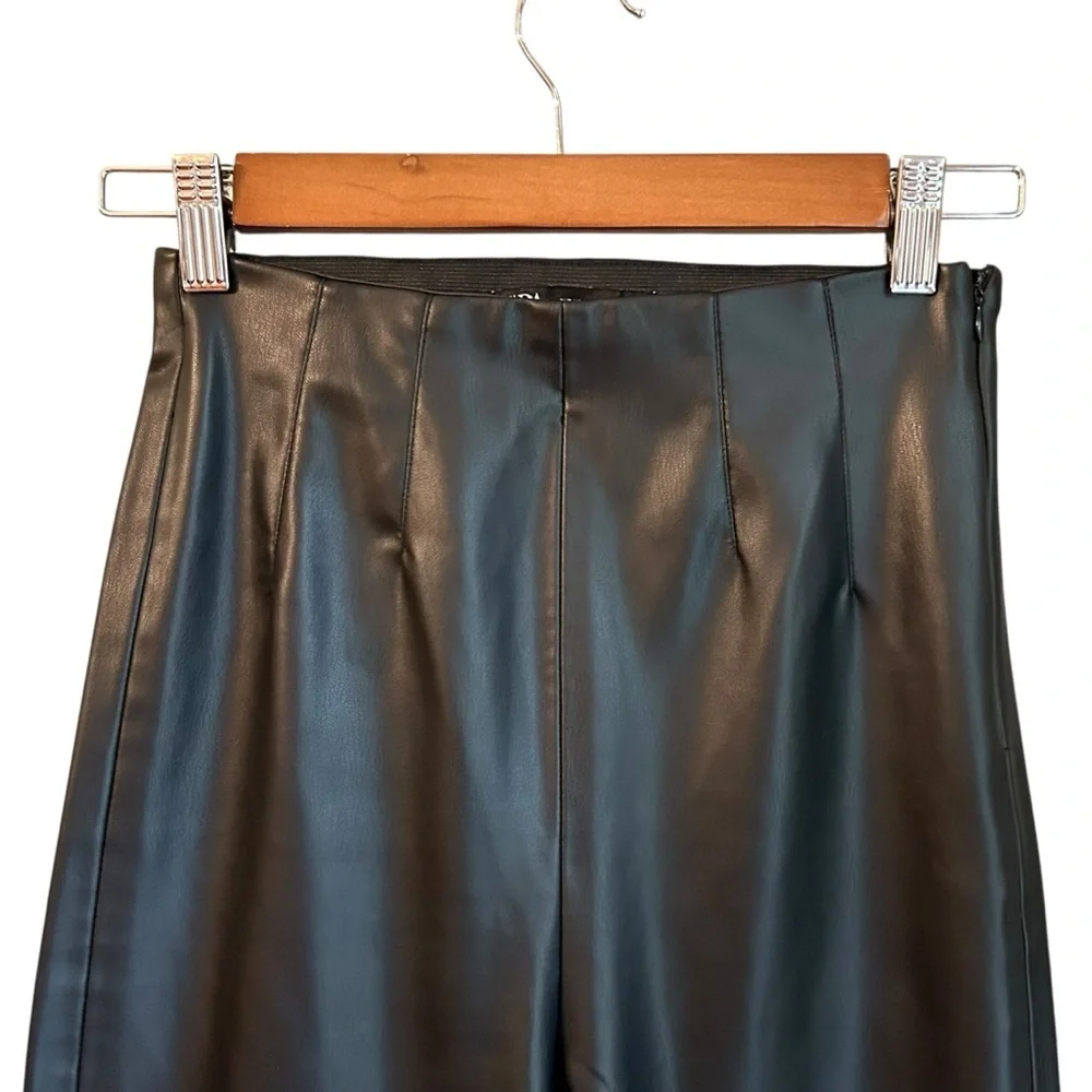ZARA Side Zip‎ High Waist Faux Leather Ankle Length Leggings Women’s SZ XS Black